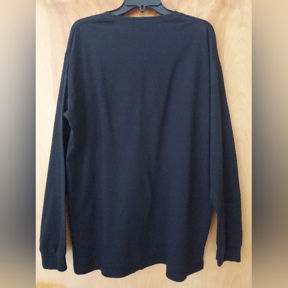 Pink brand top - Picture 3 of 7